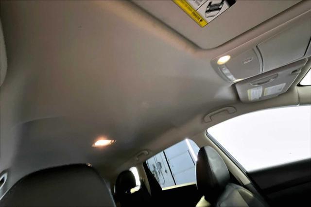 Photo of 2018 Caspian Blue Nissan Rogue