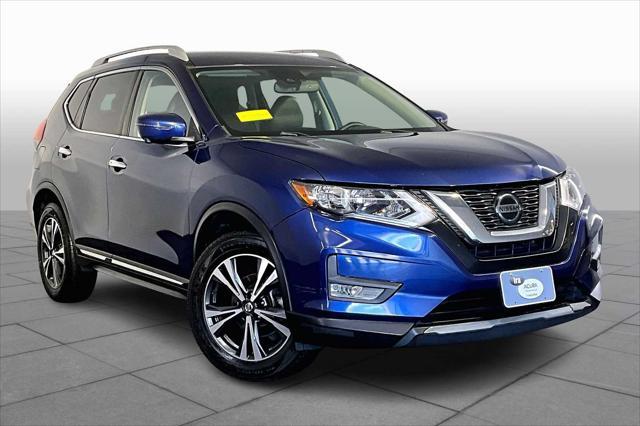 Photo of 2018 Caspian Blue Nissan Rogue