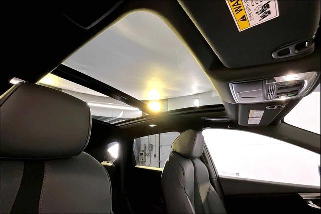 Photo of 2025 Apex Blue Pearl Acura RDX