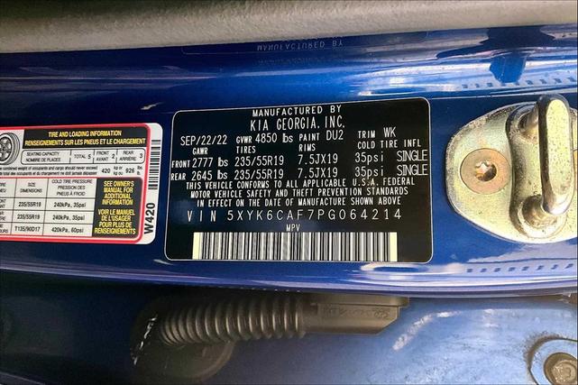 Photo of 2023 Sapphire Blue Kia Sportage