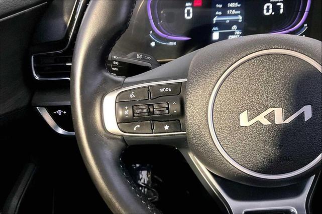 Photo of 2023 Sapphire Blue Kia Sportage