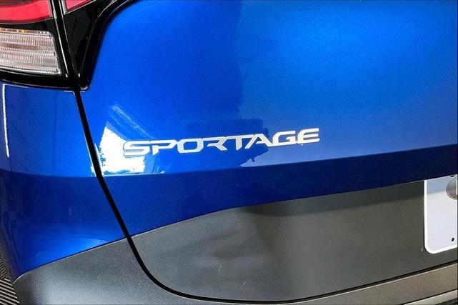 Photo of 2023 Sapphire Blue Kia Sportage