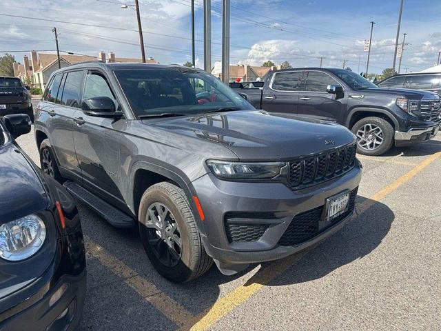 Photo of 2024 Baltic Gray Metallic Clearcoat Jeep Grand Cherokee