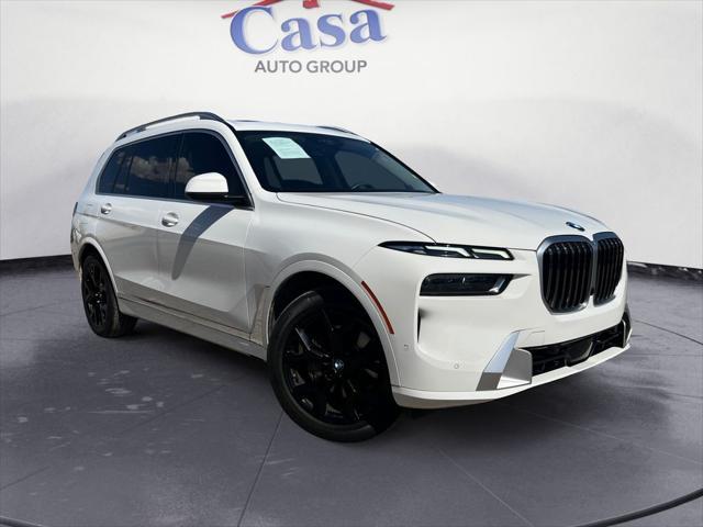 2023 BMW X7