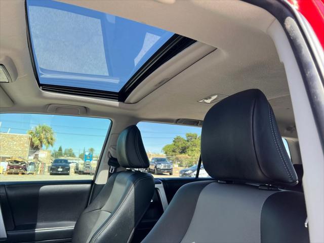 Photo of 2022 Barcelona Red Metallic Toyota 4Runner