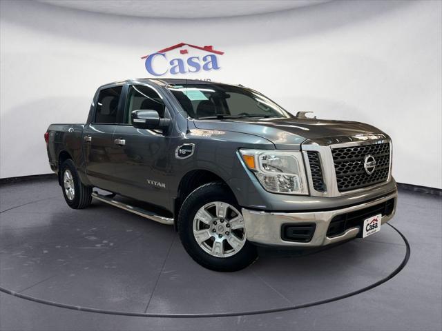 2017 Nissan Titan