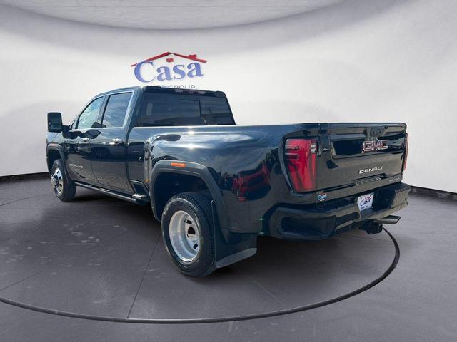 Photo of 2024 Onyx Black GMC Sierra 3500