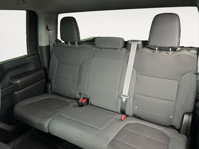 Photo of 2022 Black Chevrolet Silverado 2500