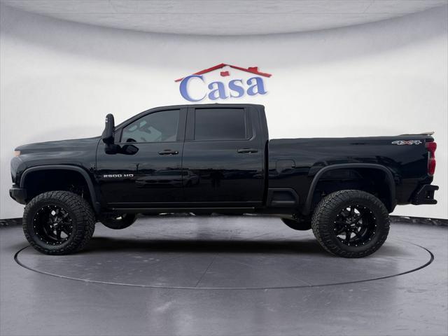 Photo of 2022 Black Chevrolet Silverado 2500