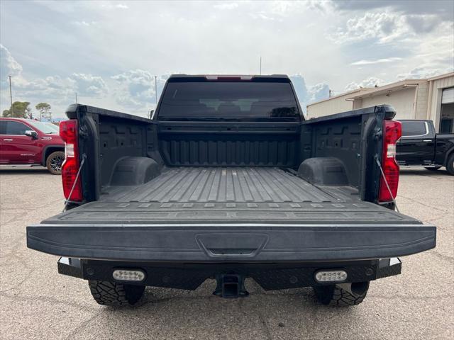 Photo of 2022 Black Chevrolet Silverado 2500