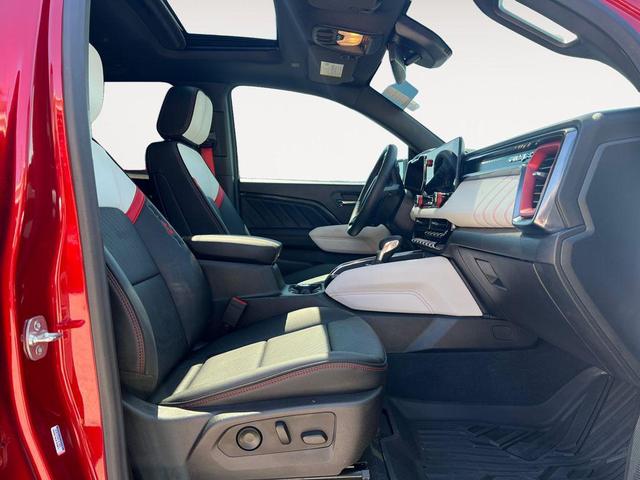 Photo of 2024 Volcanic Red Tintcoat GMC Canyon
