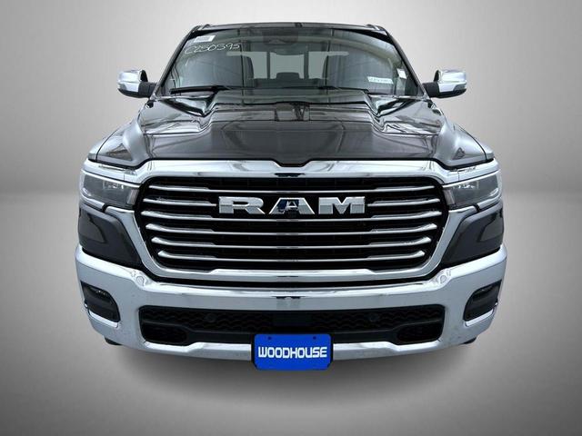 Photo of 2025 Granite Crystal Metallic Clearcoat RAM 1500
