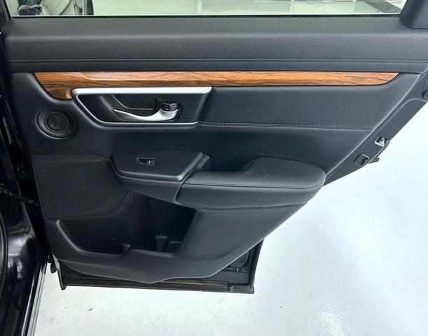 Photo of 2019 Crystal Black Pearl Honda CR-V