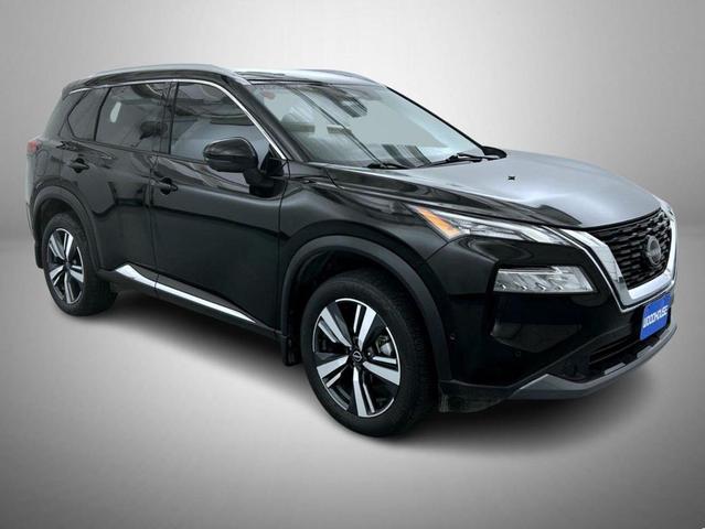 Photo of 2023 Super Black Nissan Rogue