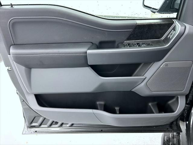 Photo of 2025 Carbonized Gray Metallic Ford F-150 Lightning