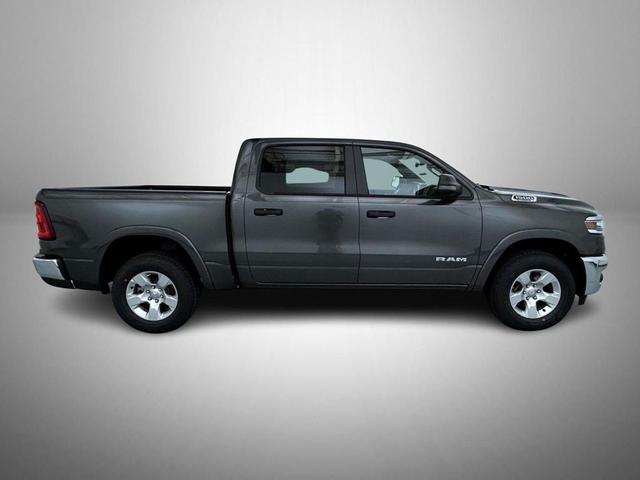 Photo of 2025 Granite Crystal Metallic Clearcoat RAM 1500