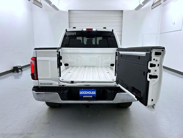 Photo of 2025 Star White Metallic Tri-Coat Ford F-150