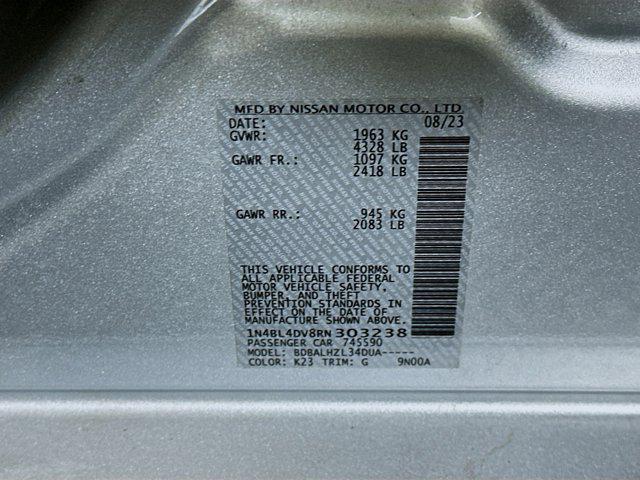 Photo of 2024 Brilliant Silver Metallic Nissan Altima