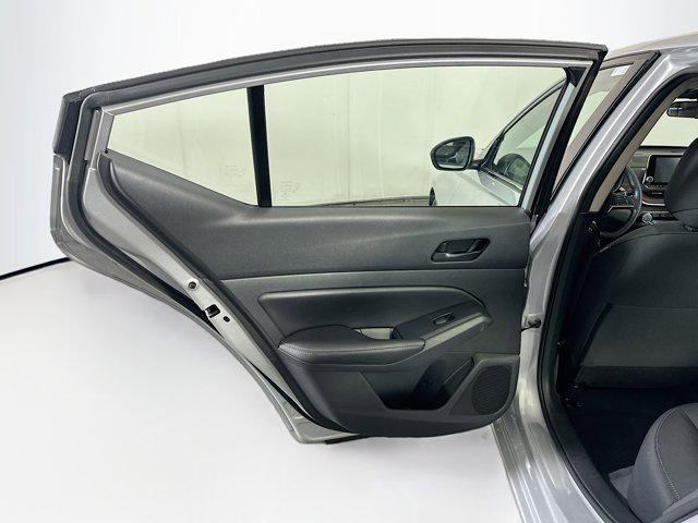 Photo of 2024 Brilliant Silver Metallic Nissan Altima
