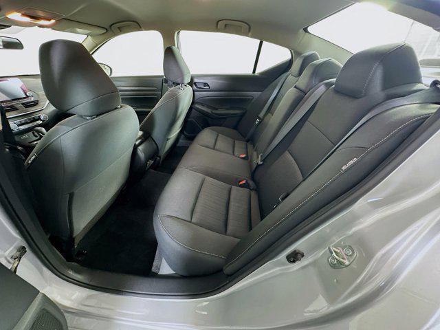 Photo of 2024 Brilliant Silver Metallic Nissan Altima