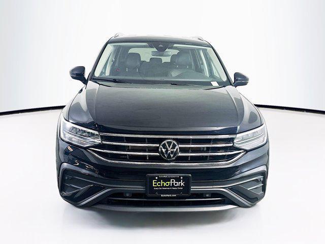 Photo of 2024 Deep Black Pearl Volkswagen Tiguan
