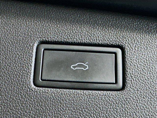 Photo of 2024 Deep Black Pearl Volkswagen Tiguan