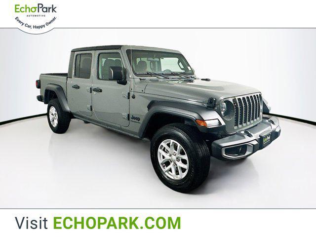 2023 Jeep Gladiator