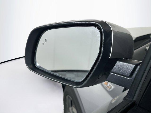Photo of 2024 Shimmering Silver Hyundai VENUE