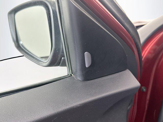 Photo of 2023 Scarlet Ember Tintcoat/Super Black Nissan Kicks