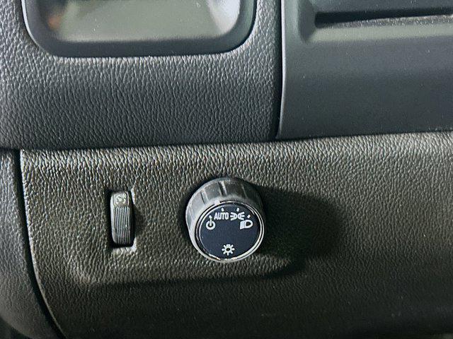 Photo of 2022 Black Chevrolet Colorado