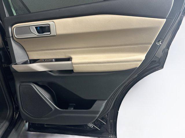 Photo of 2023 Agate Black Metallic Ford Explorer