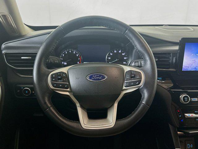 Photo of 2023 Agate Black Metallic Ford Explorer