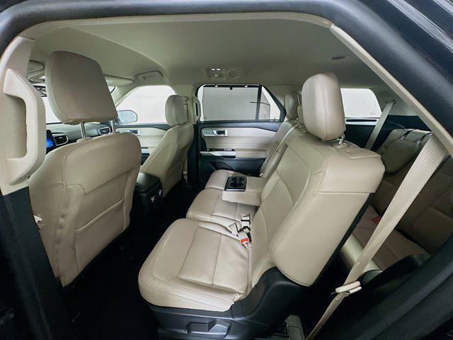 Photo of 2023 Agate Black Metallic Ford Explorer