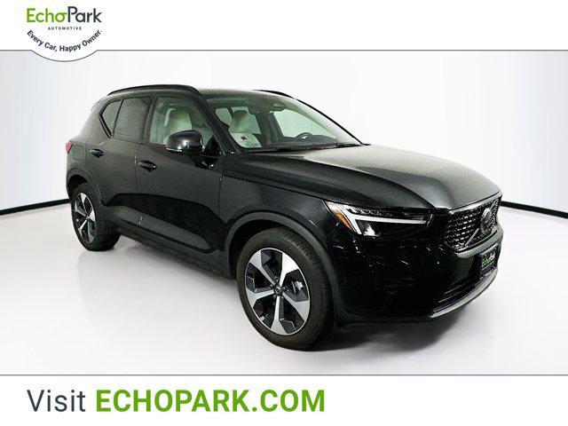 2023 Volvo XC40