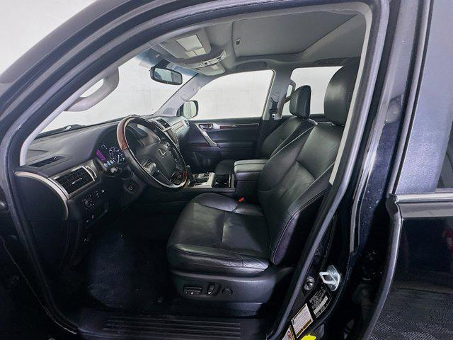 Photo of 2017 Black Onyx Lexus GX 460