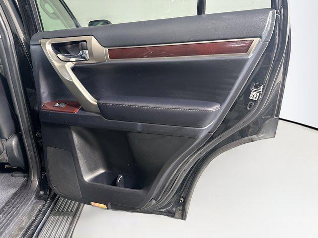 Photo of 2017 Black Onyx Lexus GX 460
