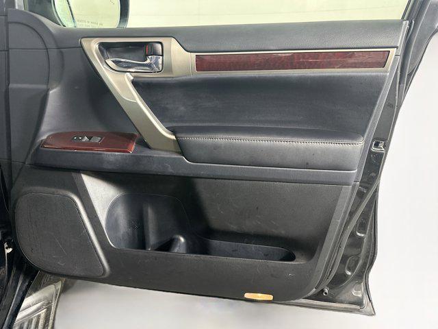 Photo of 2017 Black Onyx Lexus GX 460