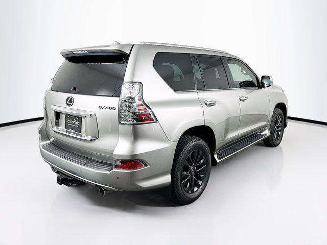 Photo of 2022 Atomic Silver Lexus GX 460