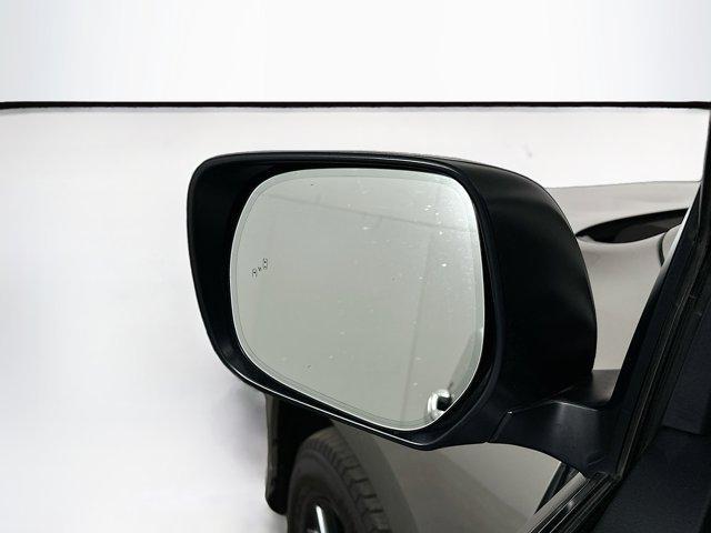 Photo of 2022 Atomic Silver Lexus GX 460