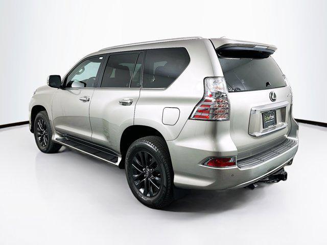 Photo of 2022 Atomic Silver Lexus GX 460