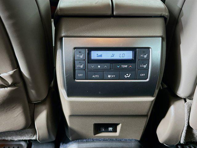 Photo of 2022 Atomic Silver Lexus GX 460