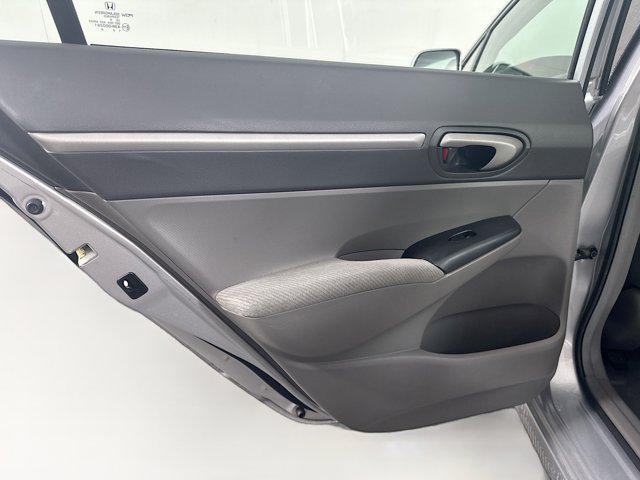 Photo of 2010 Alabaster Silver Metallic Honda Civic