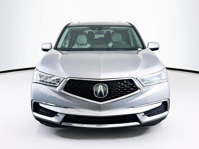 Photo of 2017 Modern Steel Metallic Acura MDX
