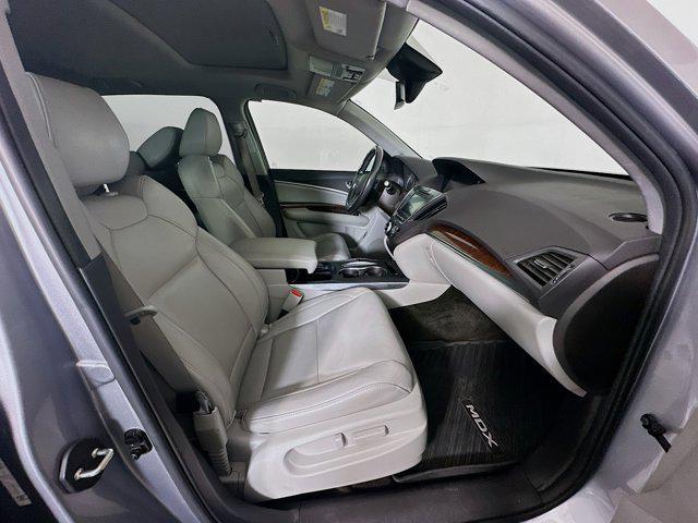 Photo of 2017 Modern Steel Metallic Acura MDX