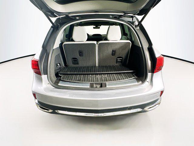 Photo of 2017 Modern Steel Metallic Acura MDX
