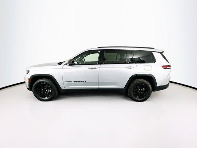 Photo of 2024 Silver Zynith Jeep Grand Cherokee L