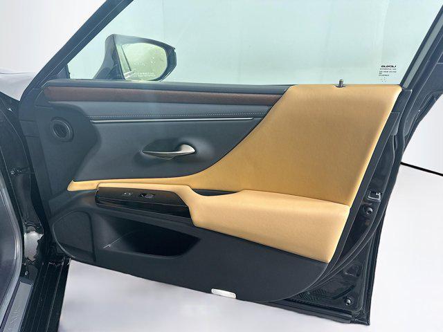Photo of 2025 Caviar Lexus ES 350