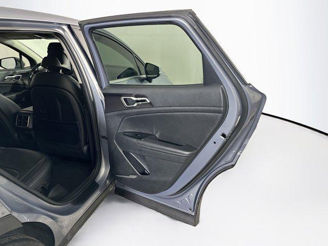 Photo of 2024 Everlasting Silver Kia Sportage