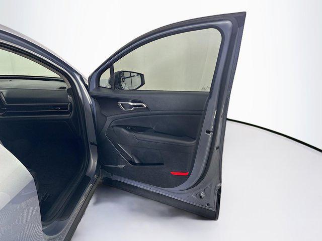 Photo of 2024 Everlasting Silver Kia Sportage