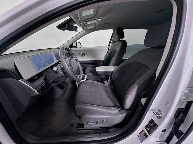 Photo of 2024 Atlas White Hyundai IONIQ 5
